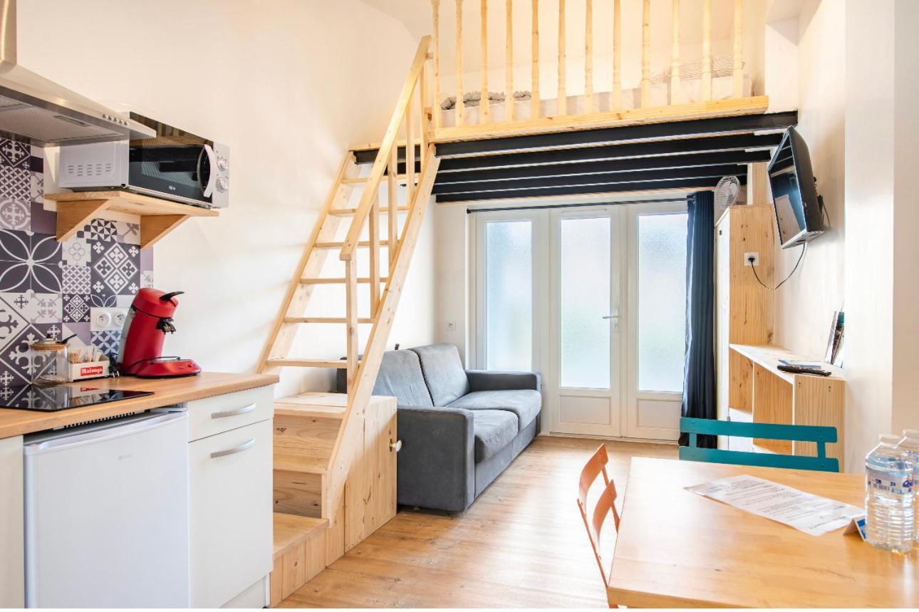 Villa Des Palmiers, Studio Cosy Вильнёв-сюр-Ло Экстерьер фото